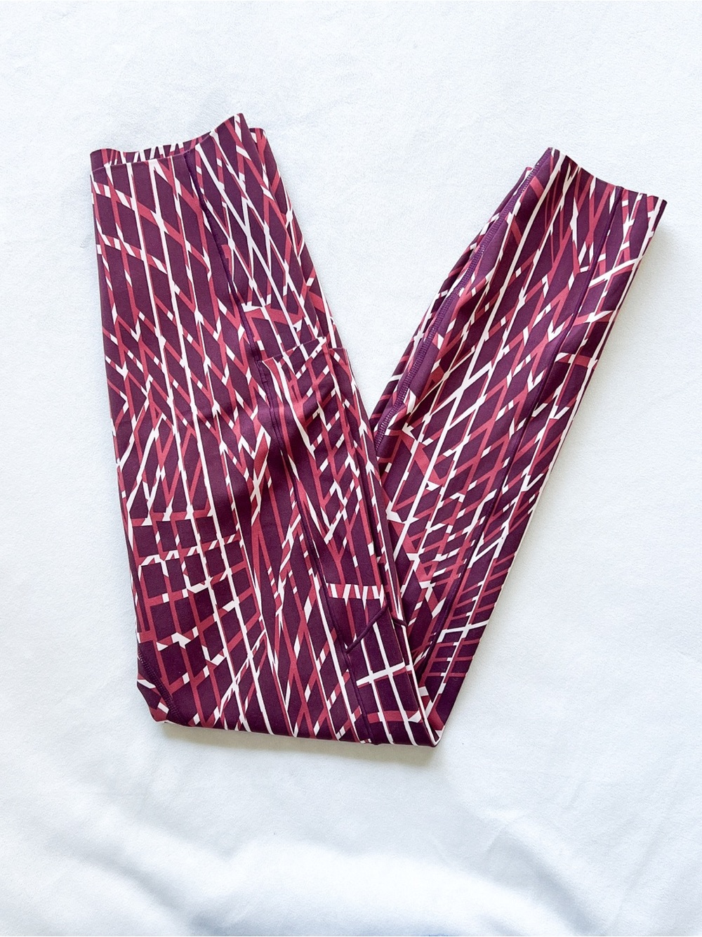 Sweaty Betty Maroon and Cream Abstract Print Leggings - Size XS